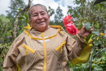 Lida Esperanza Camayo, 60, is a beekeeper and participant in Prosper Global’s “Something New” program, which supports farmers with coffee harvesting and production, entrepreneurship projects, and land titling.