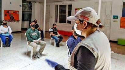 In response to COVID-19, we adapted our cash assistance programming in Columbia to better help those who held informal jobs and were hardest hit by the pandemic.